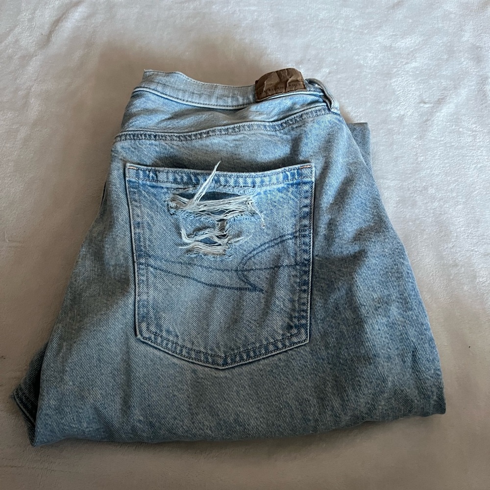 American eagle Light Blue Jeans